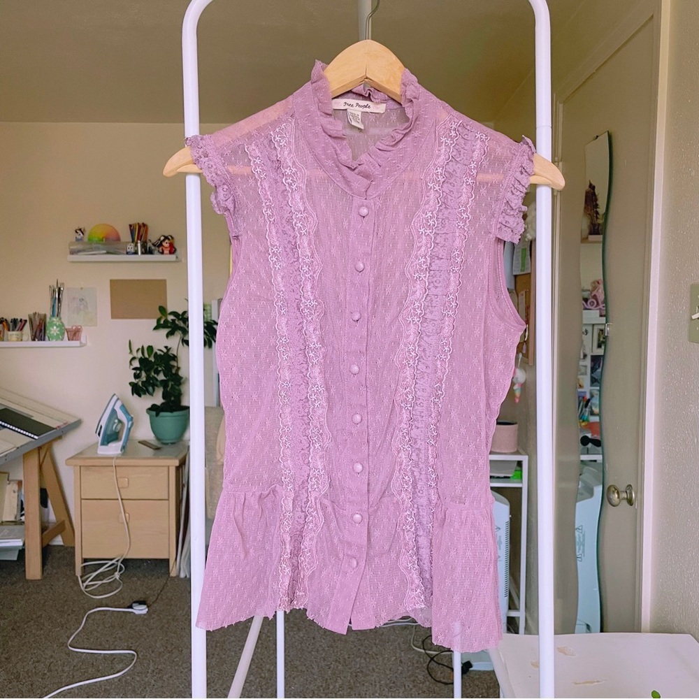 Free People pretty lavender blouse